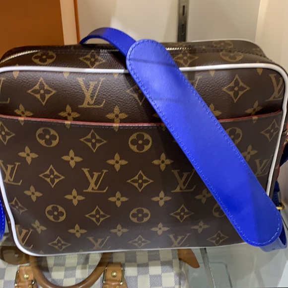 Louis Vuitton NBA limited edition Cross Body messenger bag - Picture 2 of 7